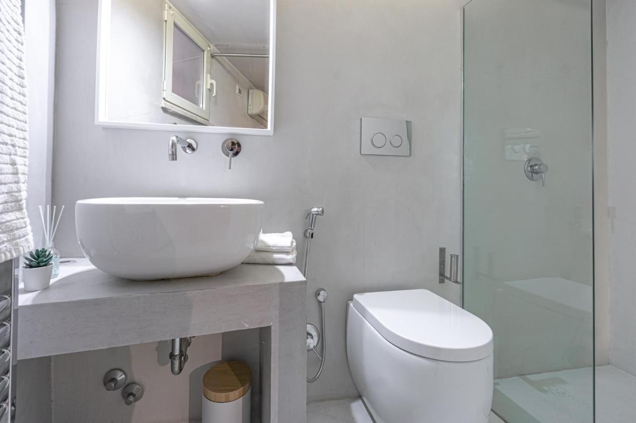 Lucrezia Apartment - Close To Piazza Navona Rome Exterior photo