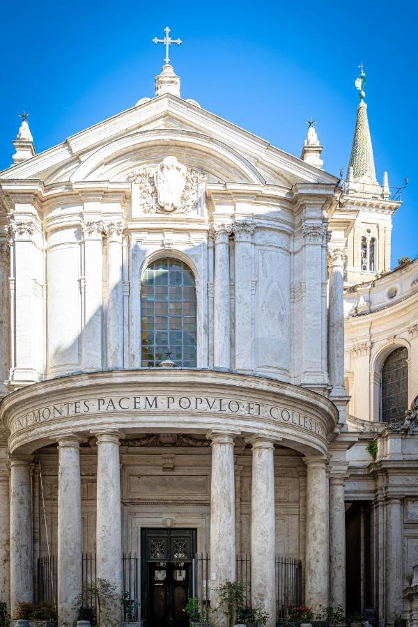 Lucrezia Apartment - Close To Piazza Navona Rome Exterior photo